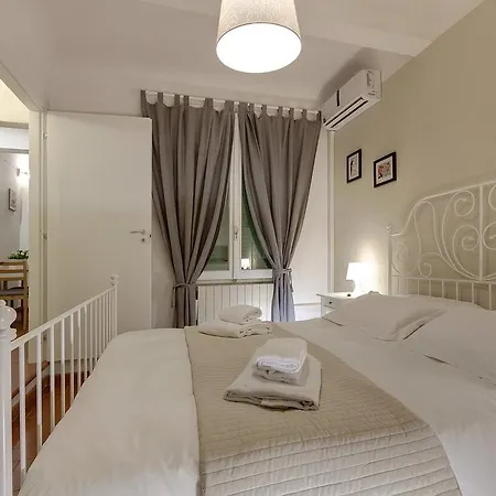 Apartment Sweet Guelfa *